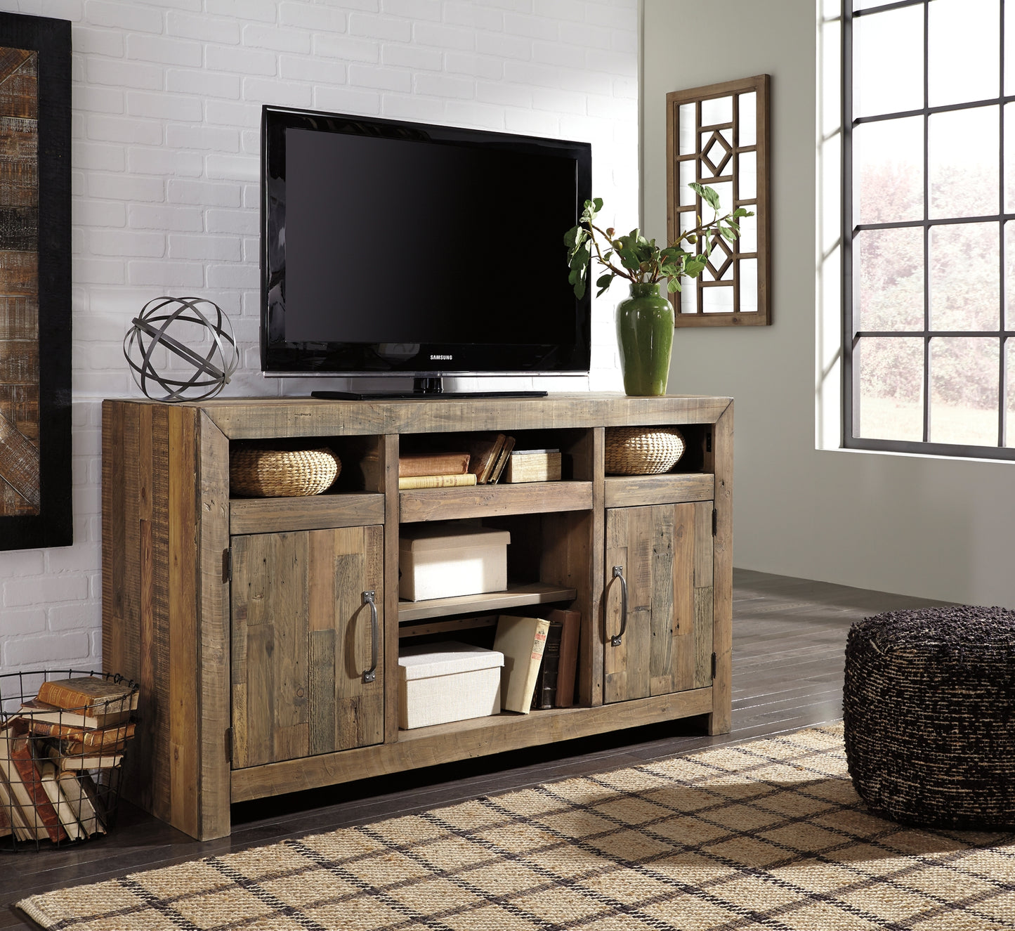 Sommerford LG TV Stand w/Fireplace Option